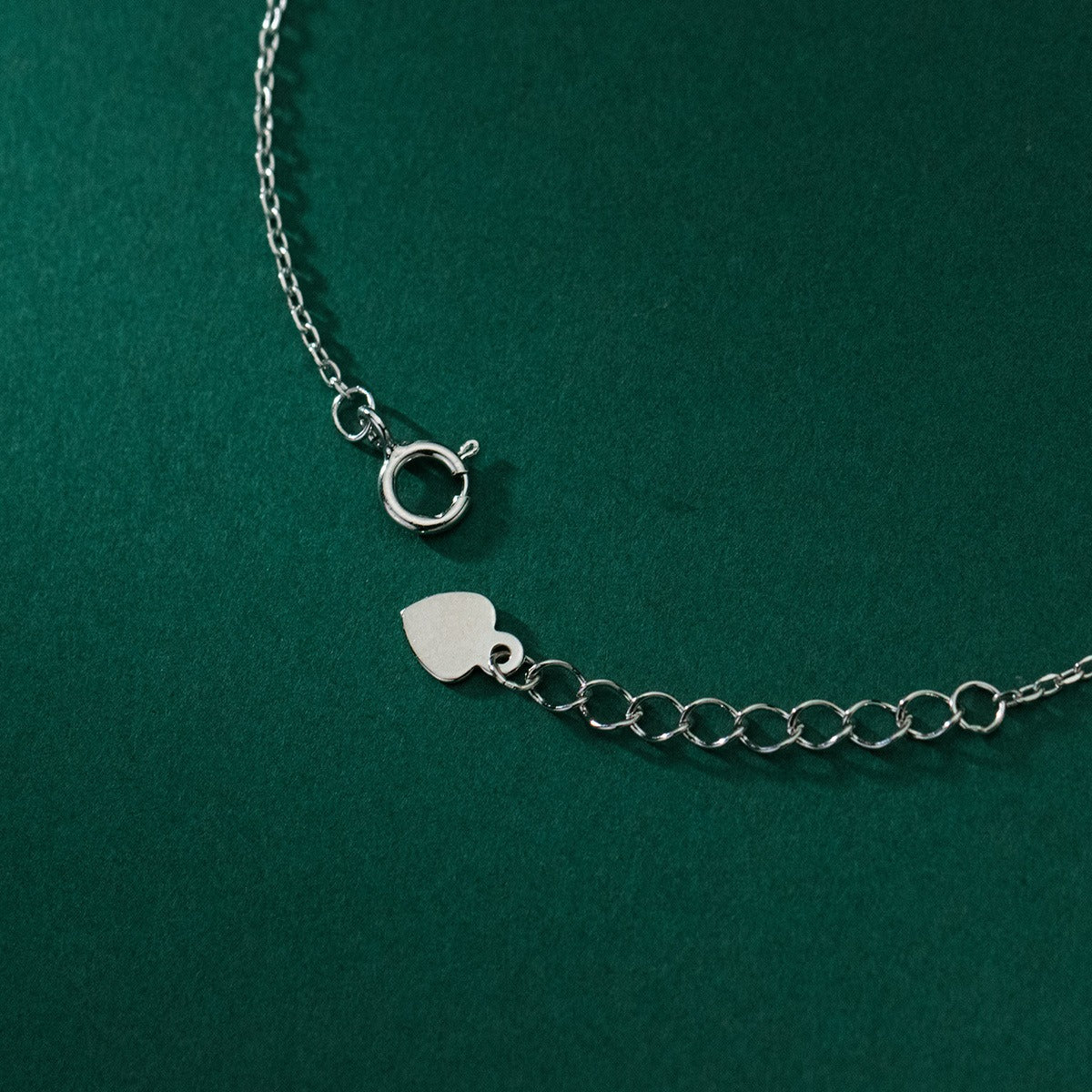 S925 Sterling Silver Inlaid Diamond Four Leaf Flower Bracelet