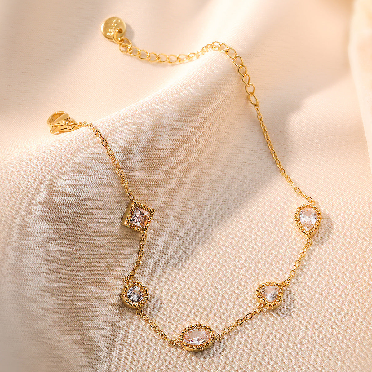 Zircon titanium steel bracelet